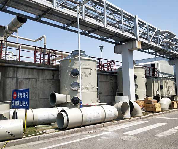 廢水處理現(xiàn)場(chǎng) 廢水處理現(xiàn)場(chǎng)